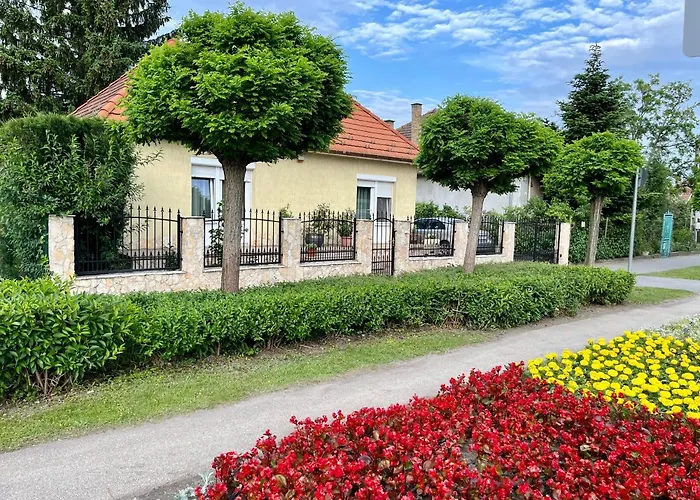 Βίλα Budapest Airport Smiley House